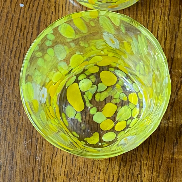 Hand Blown Yellow Art Glass Tumblers with White Flower Accents - Set of 2 - Picture 9 of 9